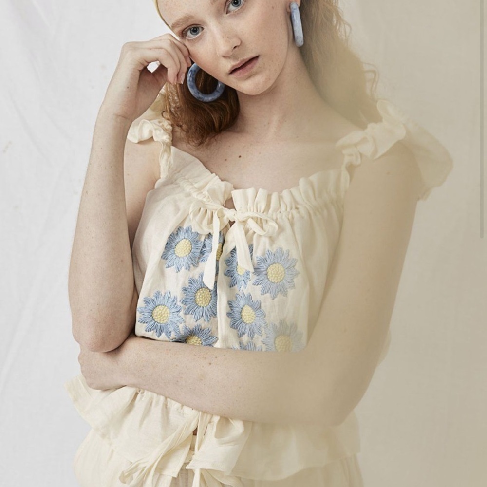 Innika Choo 100% linen embroidered top